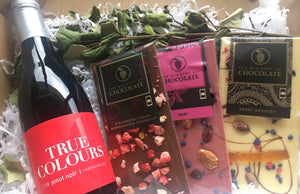 Strawberry Sweet Wine and + Chocolate Hamper