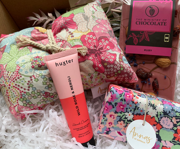 Pretty Pink Pamper Hamper